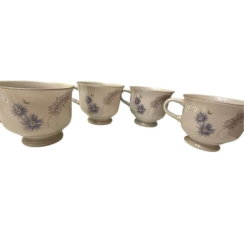 Mikasa Continental Janette Footed Cups and Saucers Lot of 4 Vintage Multi-Floral